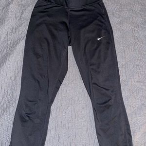 💜Nike “Run Fast Live Fearless” capris